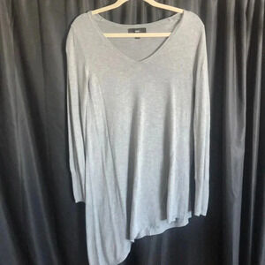 Gray a‎ neck High Low Sweater